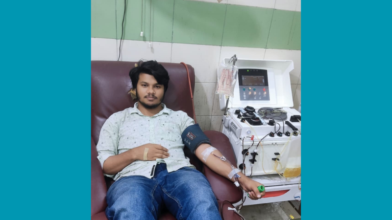 ২৩ বছরে ৩৪ বার রক্ত দিয়েছেন ঢাবি শিক্ষার্থী খালিদ, স্বপ্ন ১০০ তম পূর্ণ করা