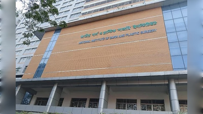 যাত্রাবাড়ীতে এসি বিস্ফোরণের ঘটনায় বাবার পর এবার শিশু সন্তানের মৃত্যু
