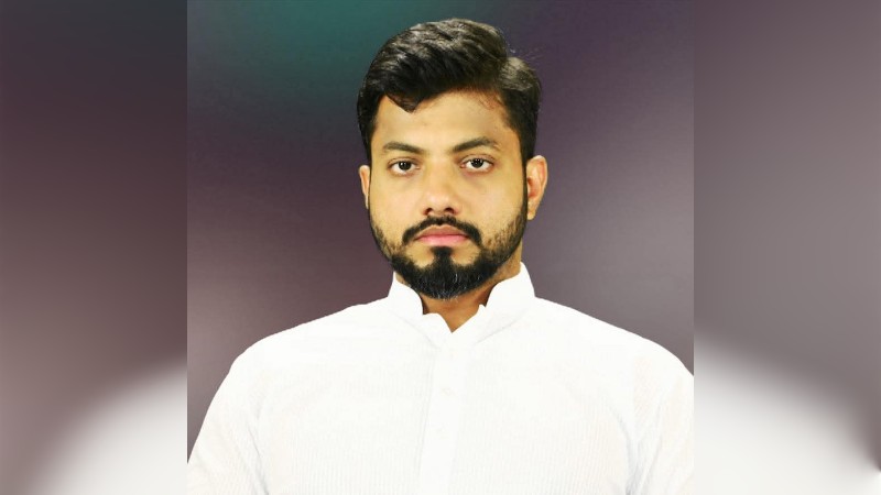 বাগদান সারলেন বিএনপি নেতা ইশরাক, জানা গেল পাত্রীর পরিচয়