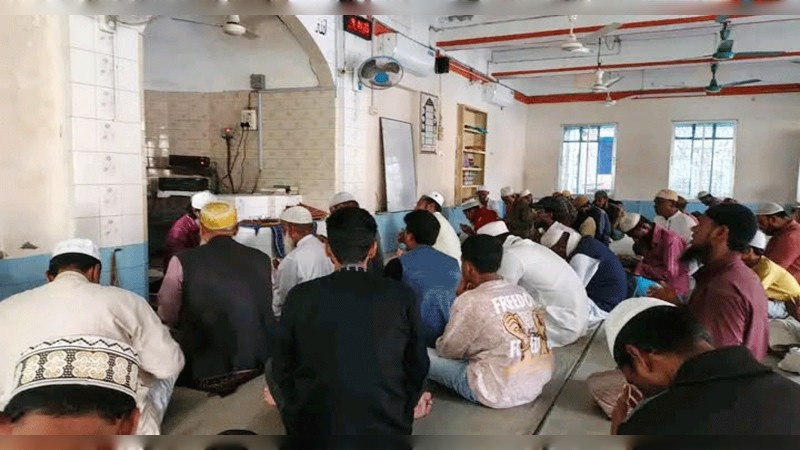পটুয়াখালীতে বেগম খালেদা জিয়ার রোগমুক্তি কামনায় ছাত্রশিবিরের দোয়া মাহফিল
