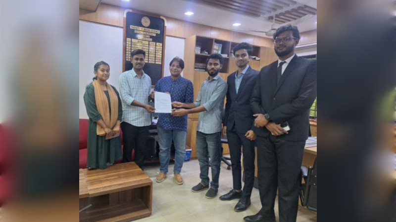 কুবিতে রোটার‍্যাক্ট ক্লাব ও আনন্দলোক স্কুলের মধ্যে সমঝোতা চুক্তি স্বাক্ষর