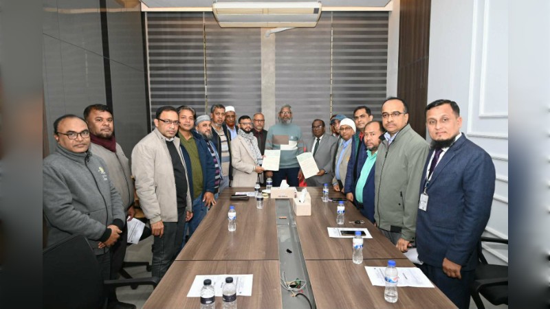 কুবির সাথে ‎জেনিথ ইসলামী লাইফ ইনসুরেন্স এর স্বাস্থ্য বীমা চুক্তি স্বাক্ষরিত