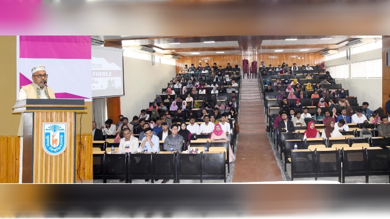 হাল্ট প্রাইজ অ্যাট খুলনা ইউনিভার্সিটি’র গ্র্যান্ড ফিনালে অনুষ্ঠিত