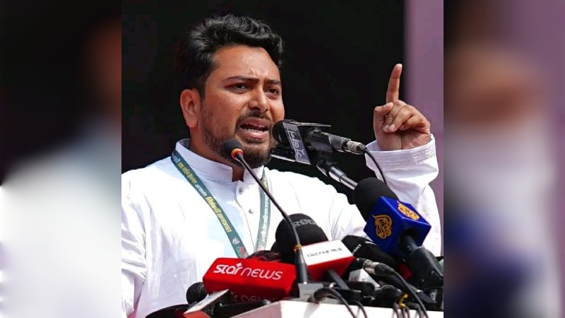 প্রথম ছাত্রলীগ মুক্ত ক্যাম্পাস নিয়ে নাহিদ ইসলামের বিতর্কিত ফেসবুক পোস্ট : রাবি শিক্ষার্থীদের ক্ষোভ
