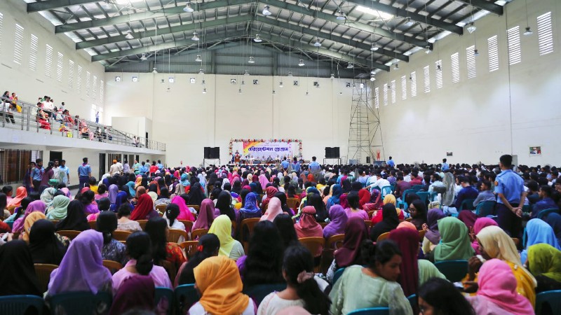 যবিপ্রবির স্নাতক প্রথম বর্ষের শিক্ষার্থীদের ওরিয়েন্টেশন অনুষ্ঠিত