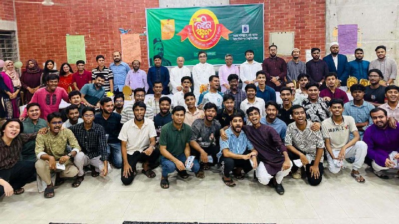 জাবির নবাব সলিমুল্লাহ হলের উদ্যোগে নবীন বরণ অনুষ্ঠিত