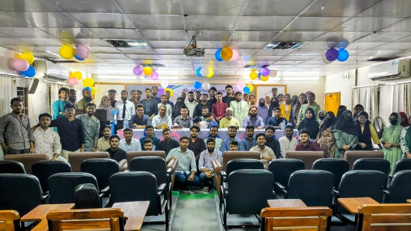 বরিশাল বিশ্ববিদ্যালয়ে ফরিদপুর স্টুডেন্টস’ অ্যাসোসিয়েশনের নবীন বরণ ও বিদায়ী সংবর্ধনা অনুষ্ঠিত