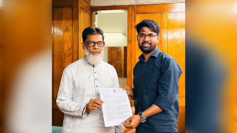 শাটল ট্রেন সংস্কারে ছয় দফা দাবি, রেল প্রতিমন্ত্রীর কাছে চাকসু এজিএসের স্মারকলিপি